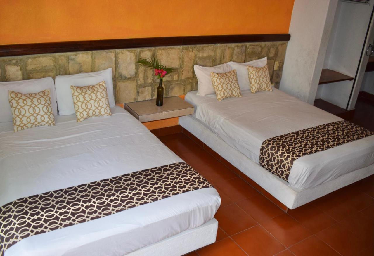 Hotel Casa Arena Сиуатанехо Экстерьер фото